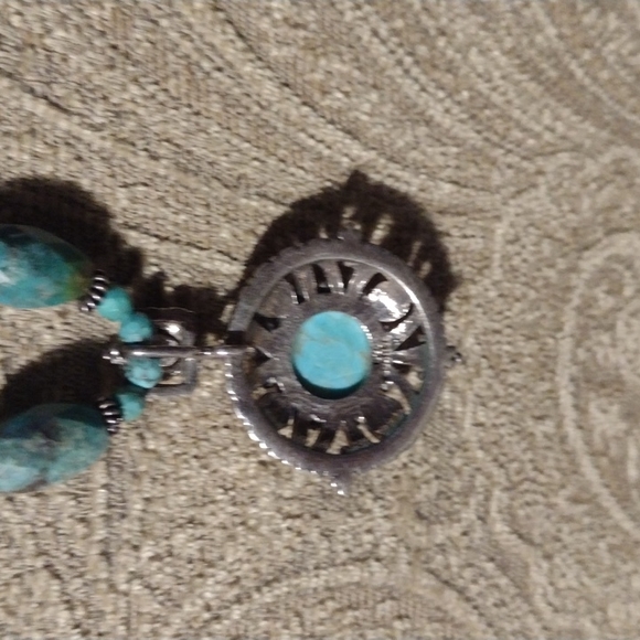 Vintage sterling silver and turquoise necklace. 10 in long with 3 in extender - Picture 4 of 4